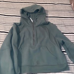 Lululemon Tidewater Teal scuba half zip